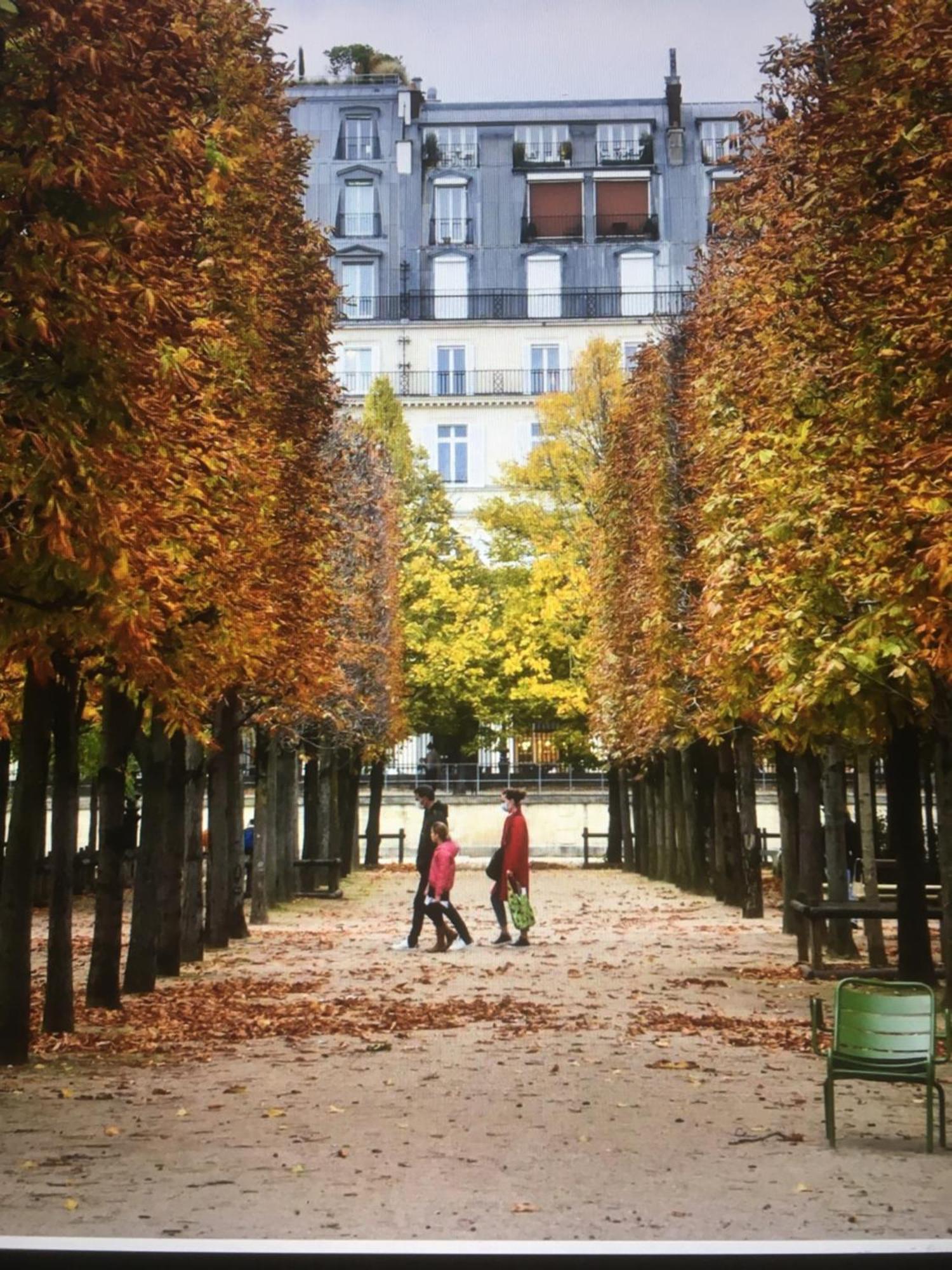 Studio 6 Paris Exterior photo